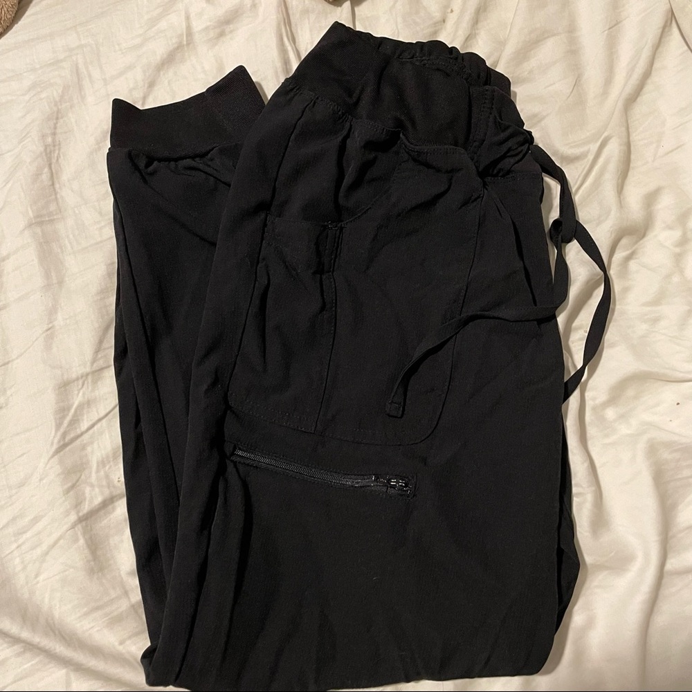 HeartSoul black jogger scrub bottoms